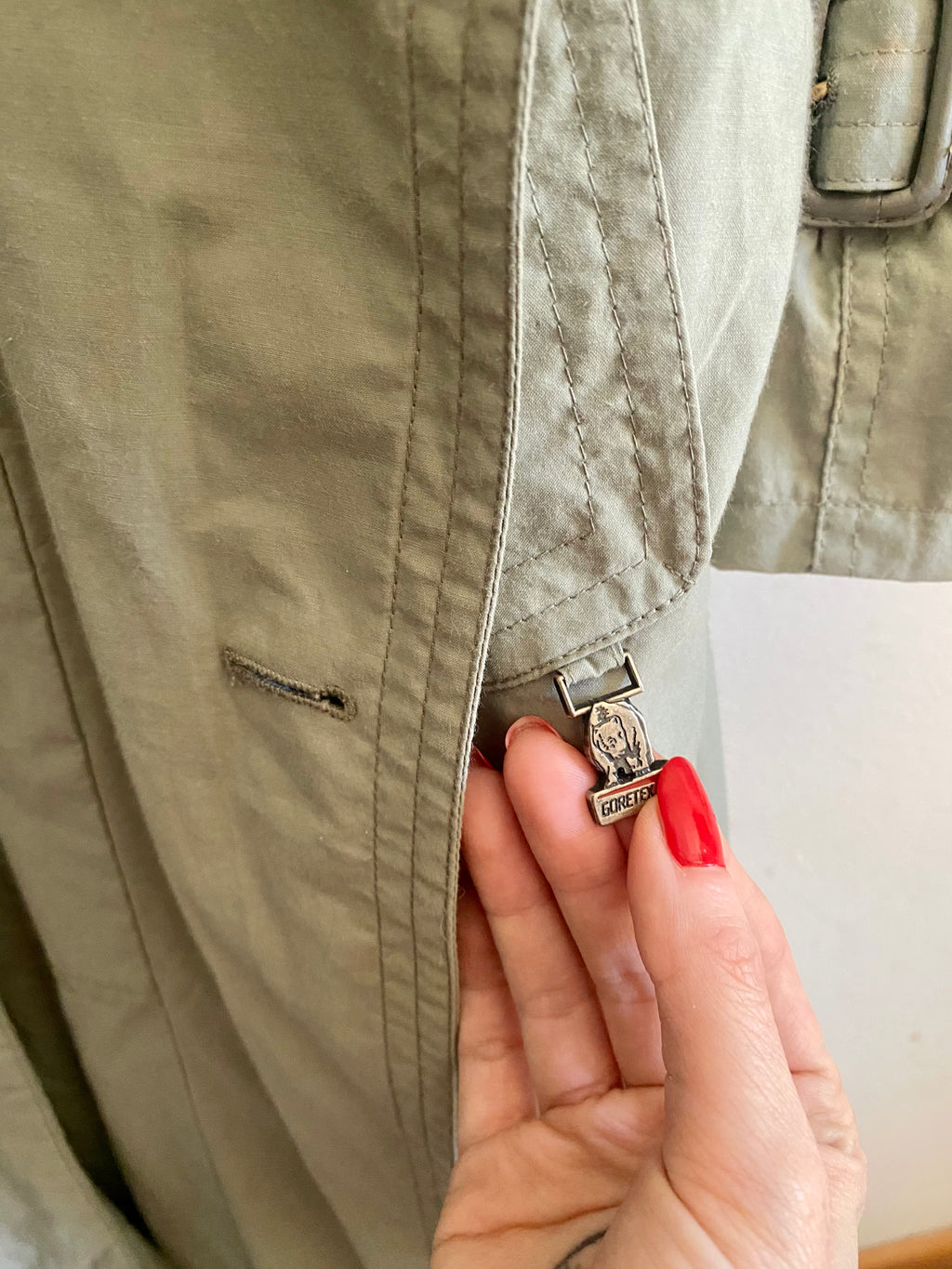 Trench-coat olive à double boutonnage