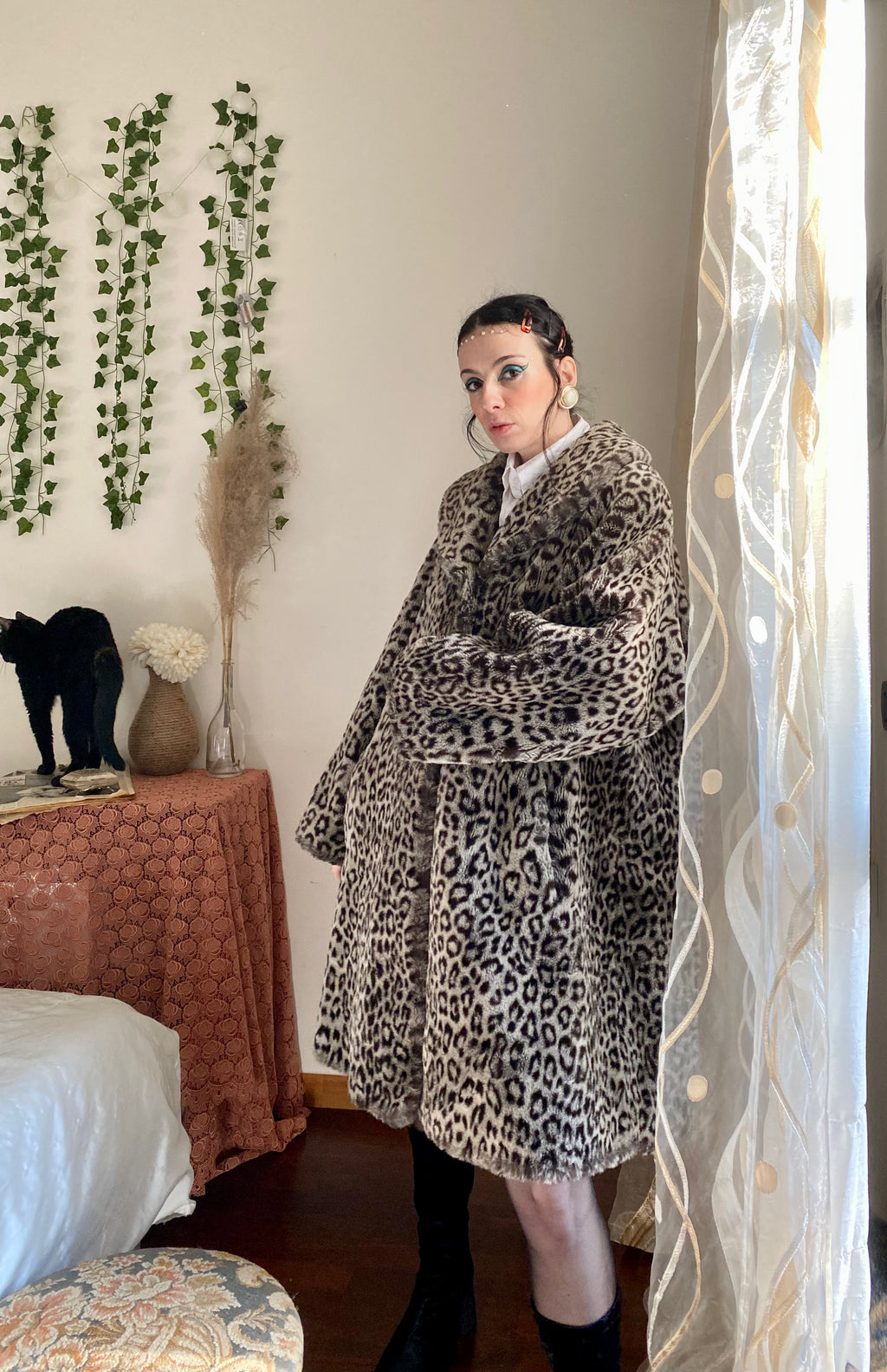 Manteau en fourrure synthétique léopard
