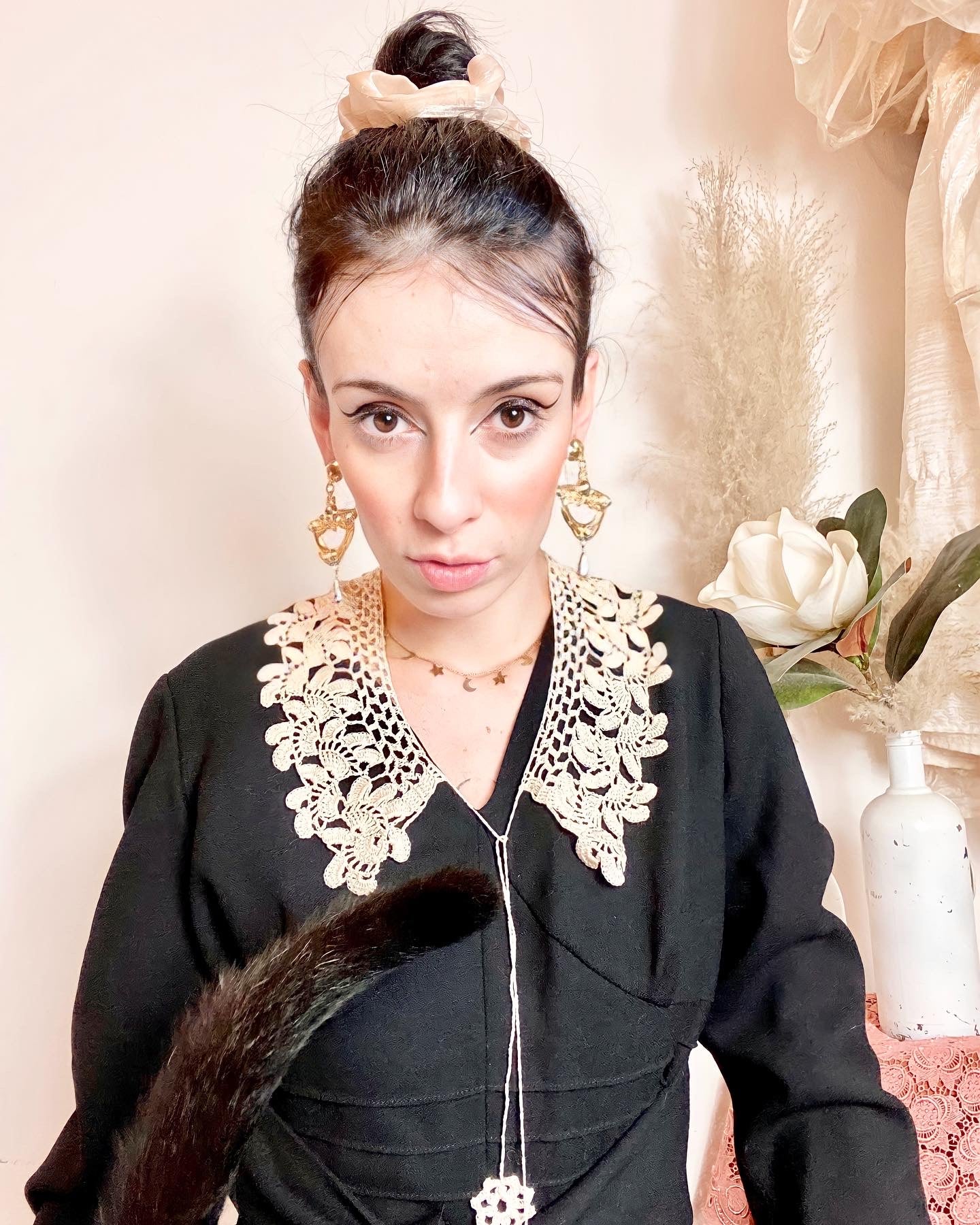 Colletto Chiacchierino in pizzo beige fatto a mano