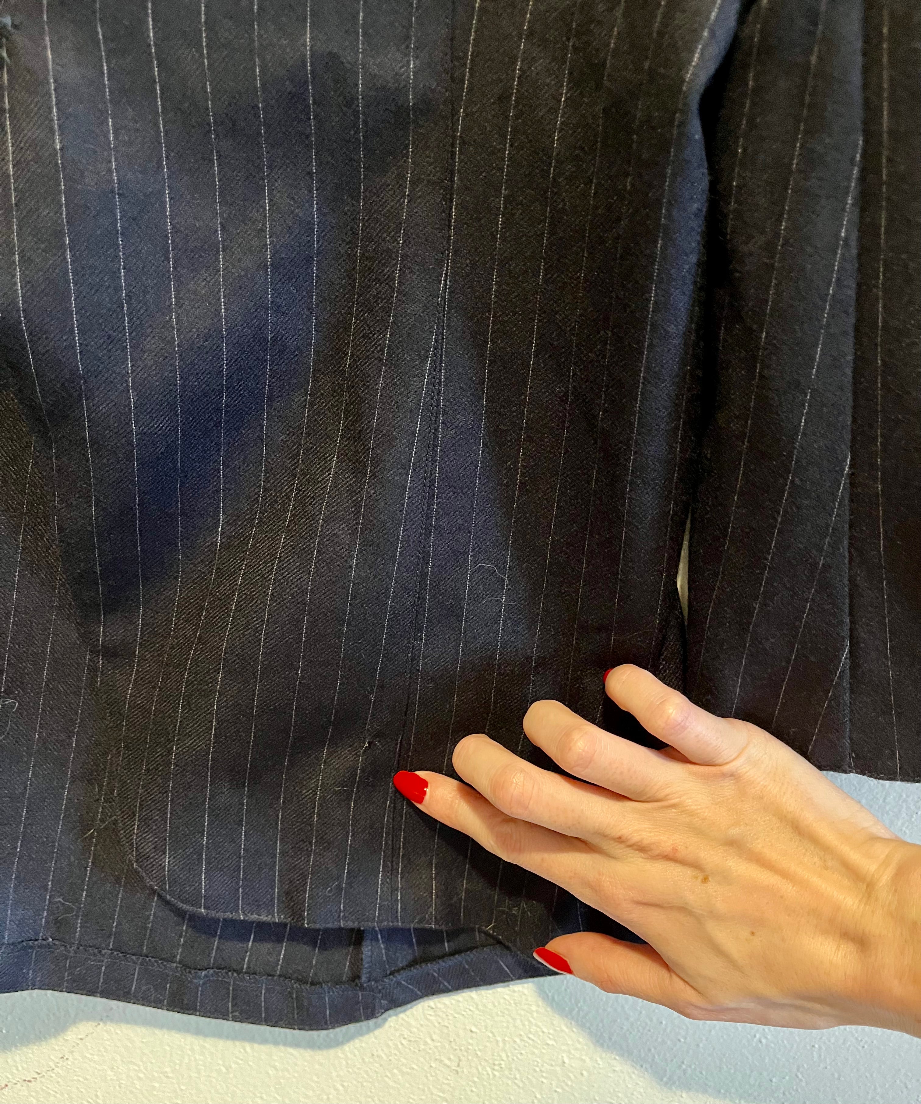 Blazer gessato con colletto alla marinara